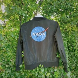 🌼 4 for $40 Flower Bundle Sale 🌼 Space Cadet NASA Nylon Zip Jacket, Size 10/12